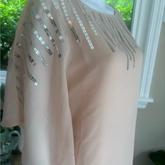 Elegant Peach Sequin Women's Top - Picture 6 of 7